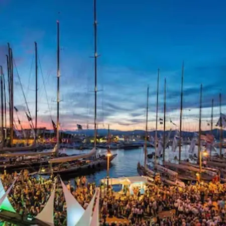 Place Des Lices, Daire