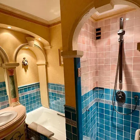 Place Des Lices, Daire