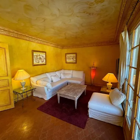 Daire Place Des Lices,